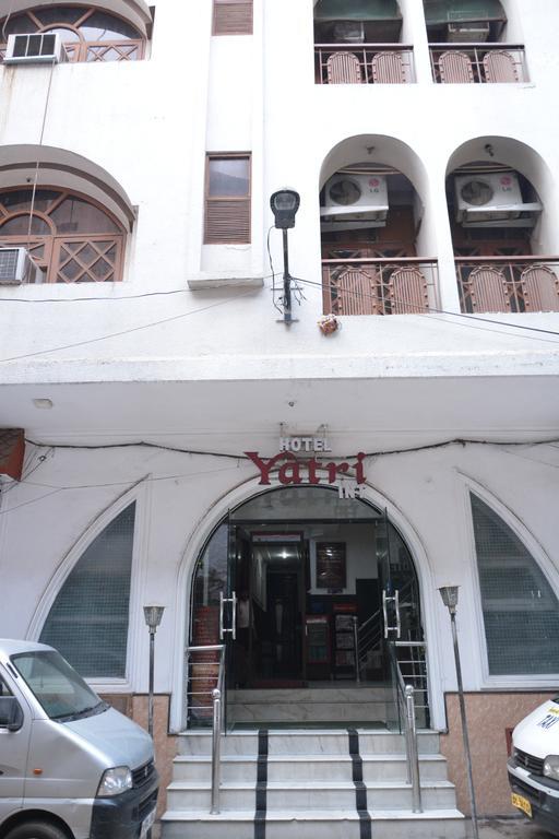 Hotel Yatri International Нью-Дели Экстерьер фото